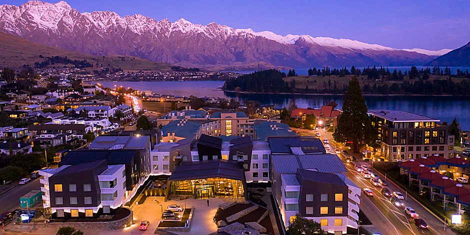 Double layer torch on Warm roof at Holiday Inn Express Queenstown 